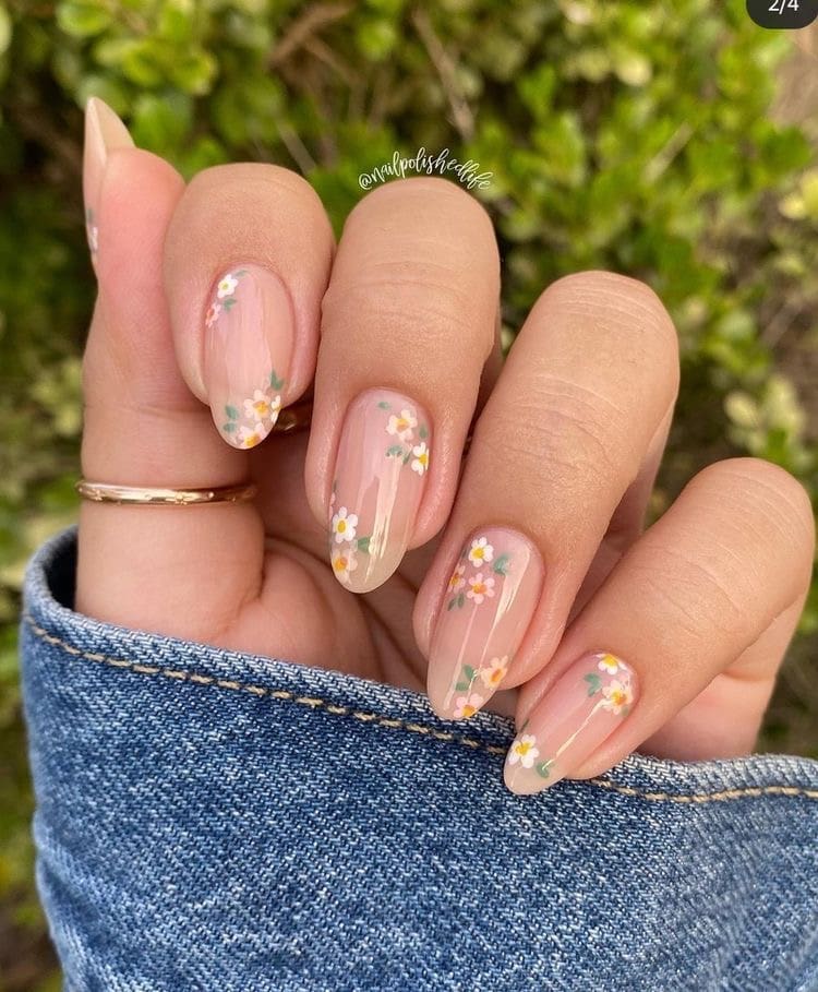IMG 0003 Neutral Summer Nail Ideas