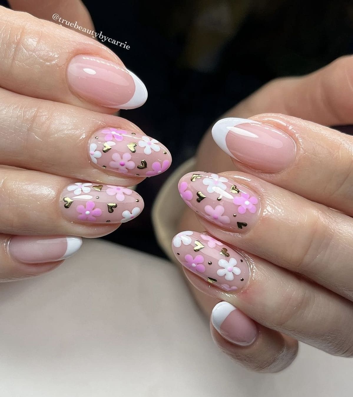 IMG 0029 Neutral Summer Nail Ideas