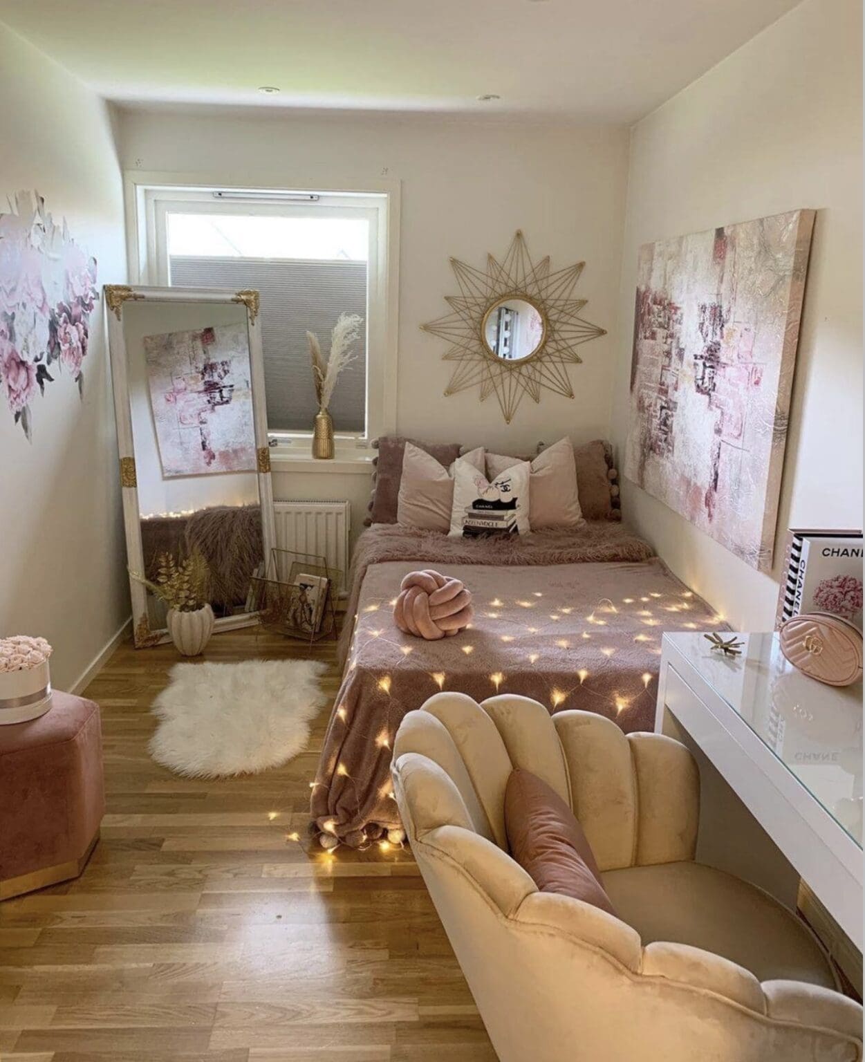 29 Insanely Cute Teen Girl Bedroom Ideas You'll Love