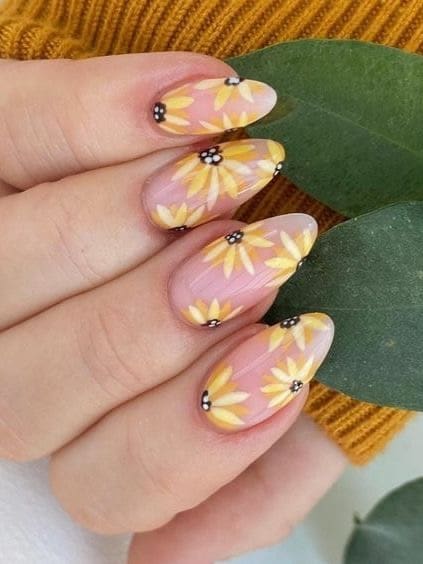 IMG 1524 Sunflower Nail Ideas
