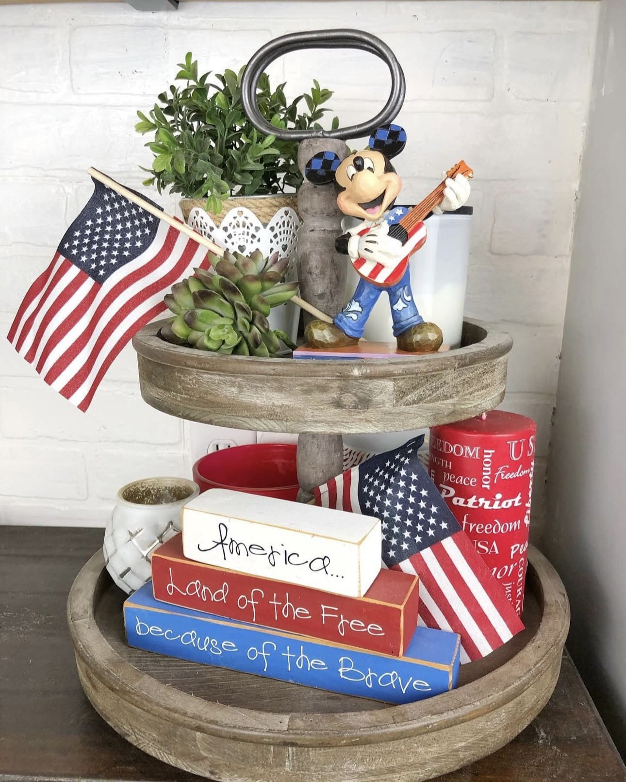 IMG 1556 Patriotic Tiered Tray Ideas