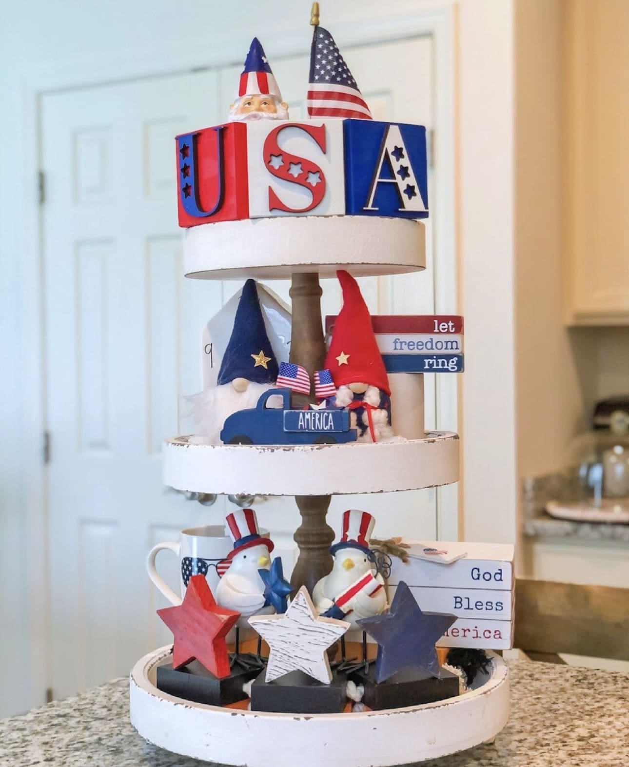 IMG 1560 Patriotic Tiered Tray Ideas