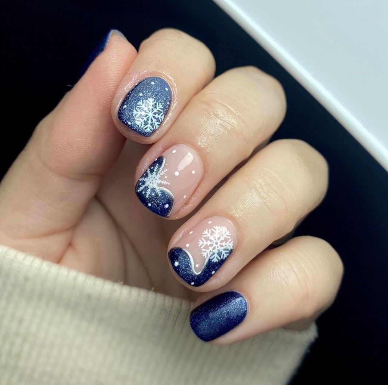 IMG 0289 2 Snowflake Nail Ideas