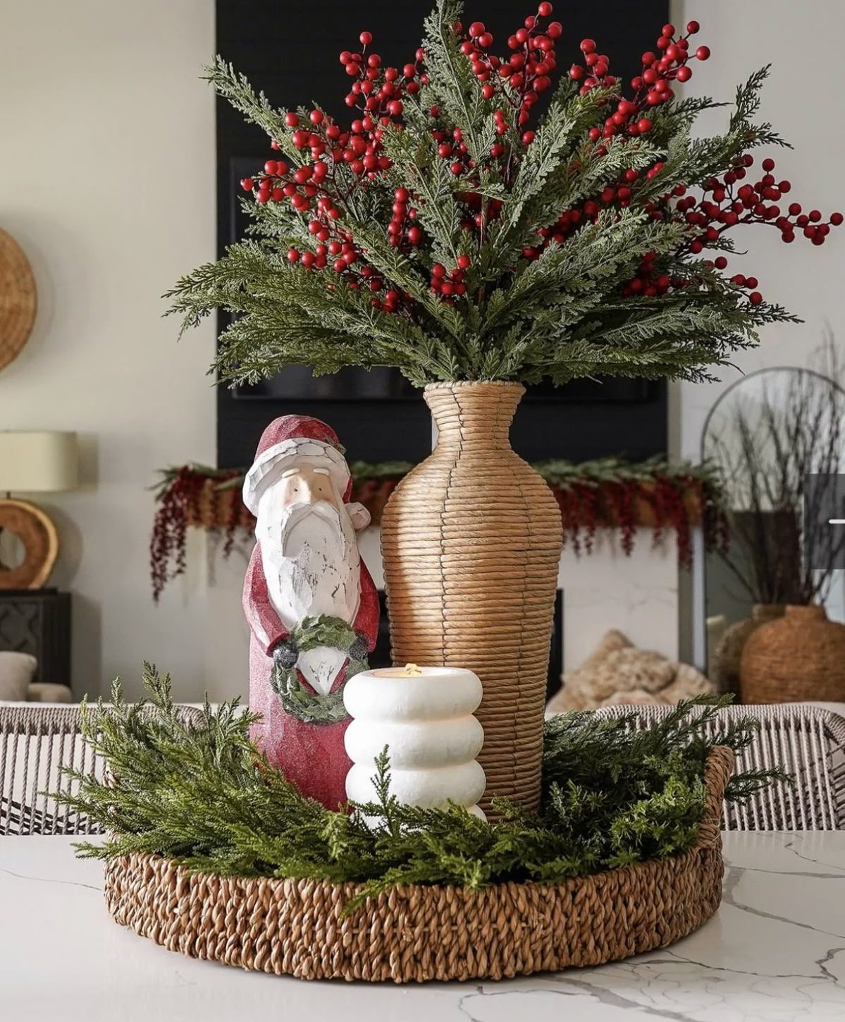 24 Best Christmas Tray Decor Ideas You'll Love 67 24 Best Christmas Tray Decor Ideas You'll Love IMG 9271 Christmas Tray Decor Ideas