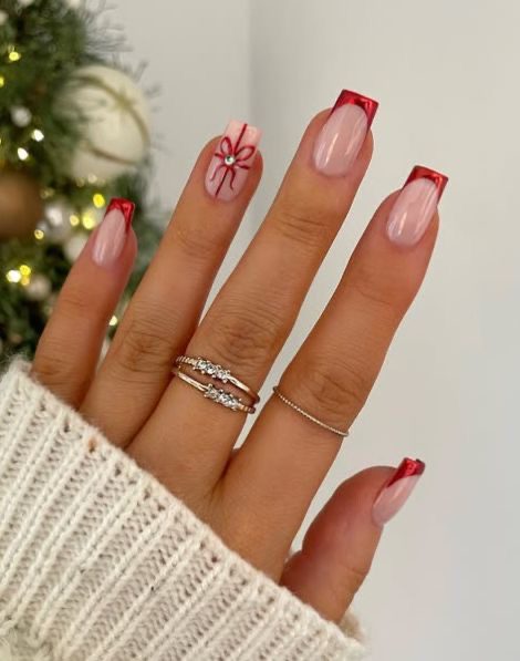 IMG 9621 French Christmas Nail Ideas