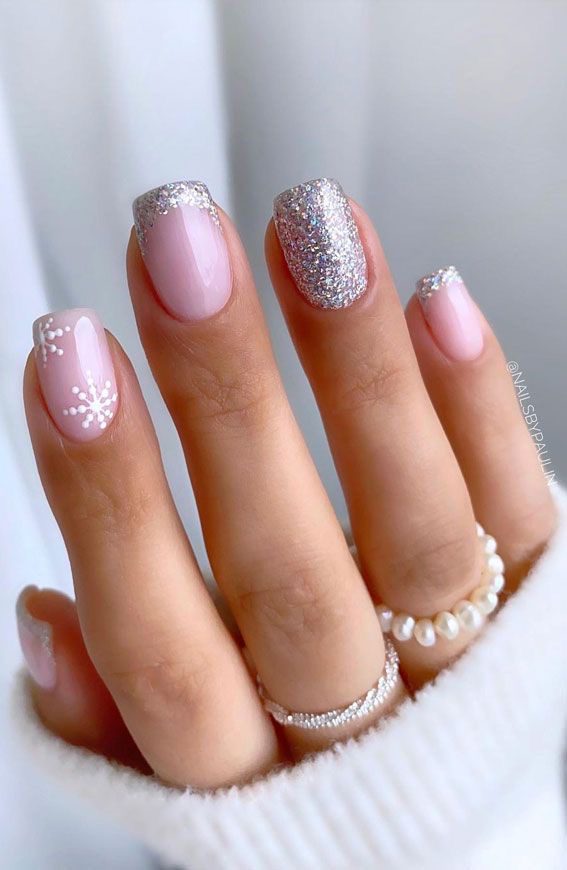 IMG 9642 2 Snowflake Nail Ideas
