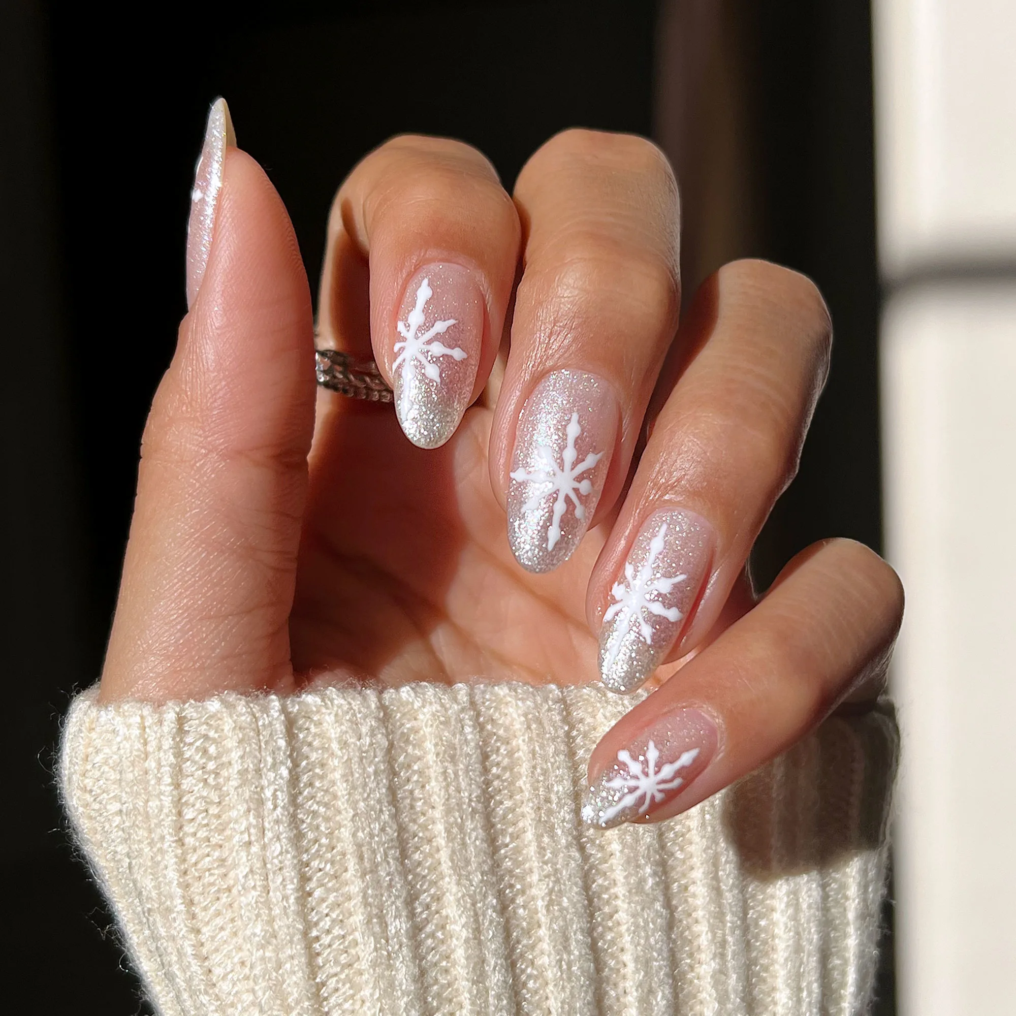 Image2Square Snowflake Nail Ideas