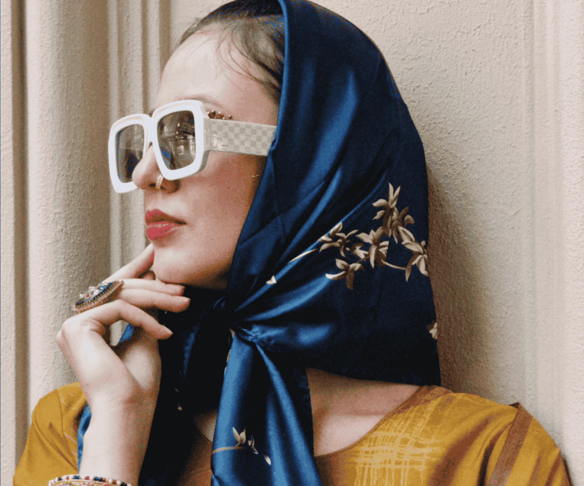 How to Pair Piercing Jewelry With Your Sunglasses Style