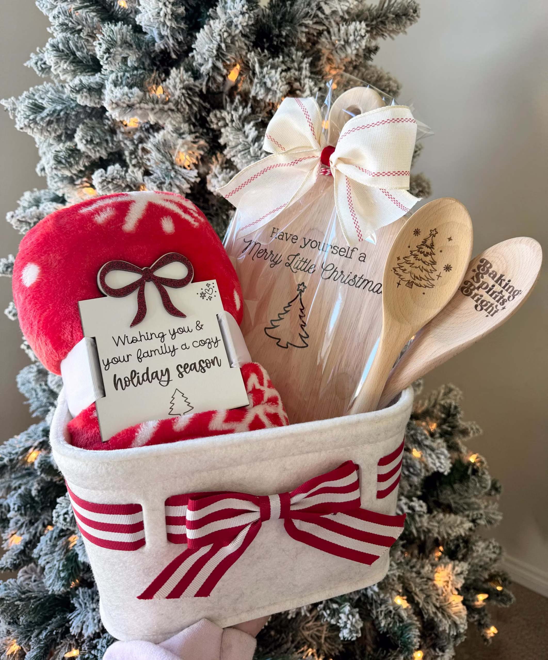 christmas gift basketsIMG 9116 scaled Christmas Gift Basket Ideas