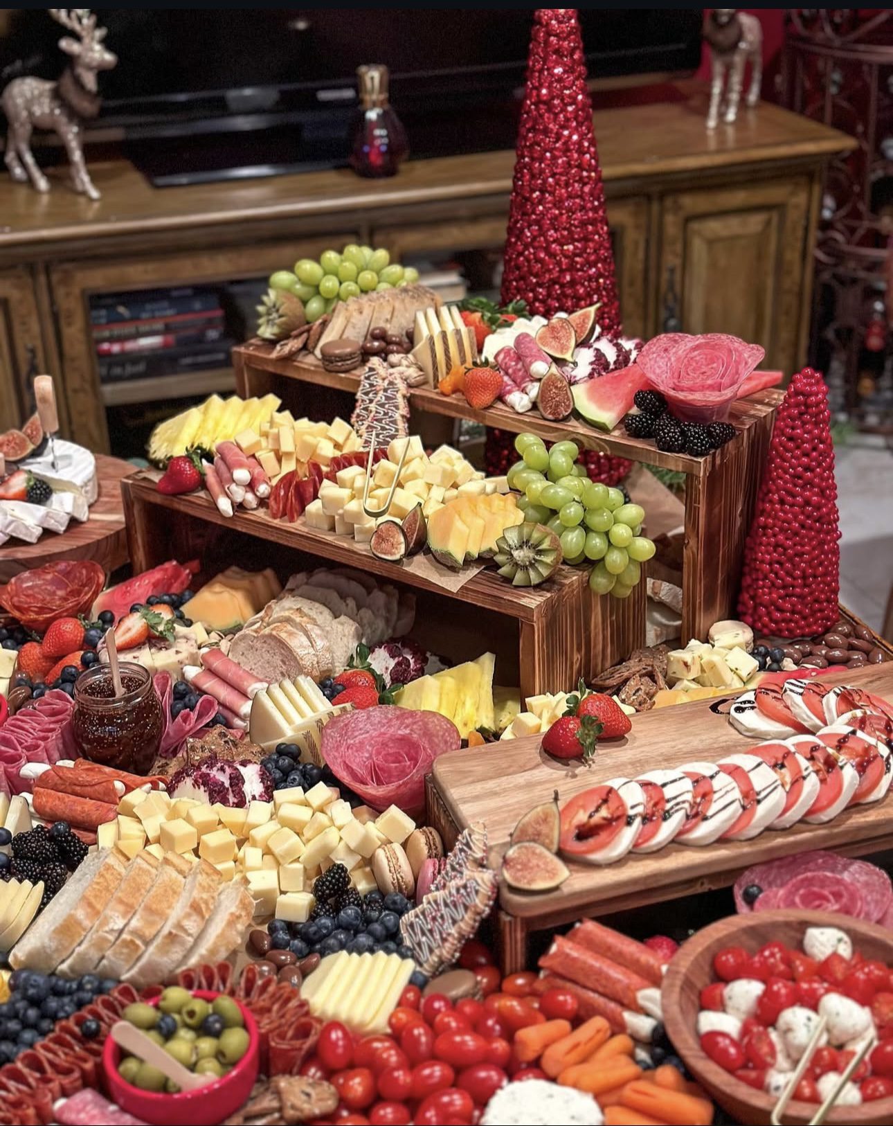 christmas grazing tableIMG 9045 Christmas Grazing Table Ideas