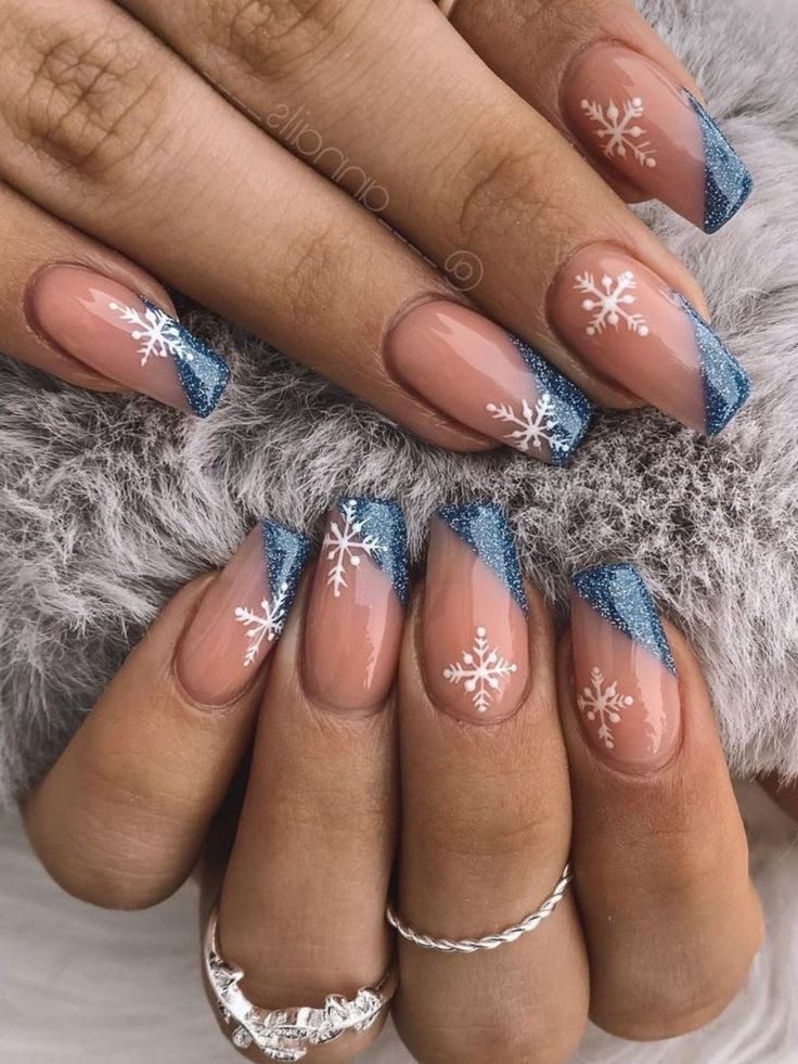snowflake nailsIMG 0263 2 Snowflake Nail Ideas