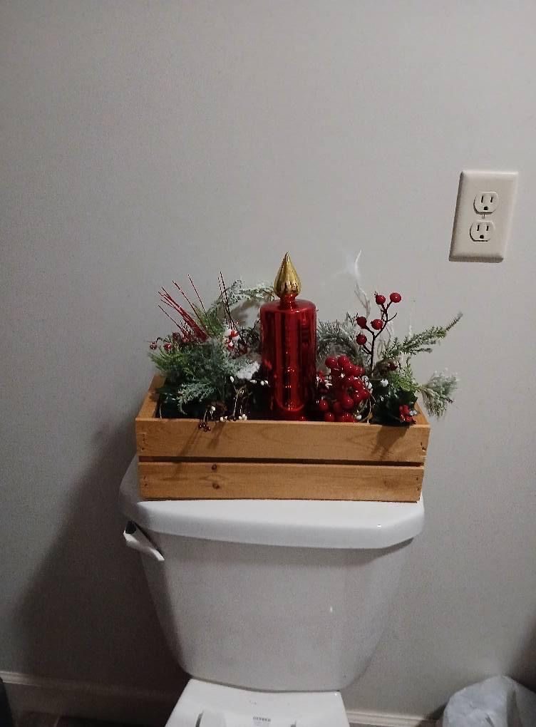 christmas bathroom decorIMG 1033 Christmas Bathroom Decor