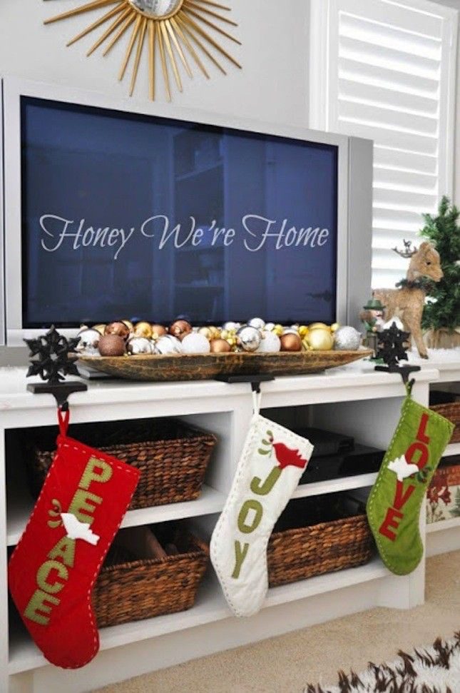 christmas tv stand decorIMG 1174 Christmas TV Stand Decor