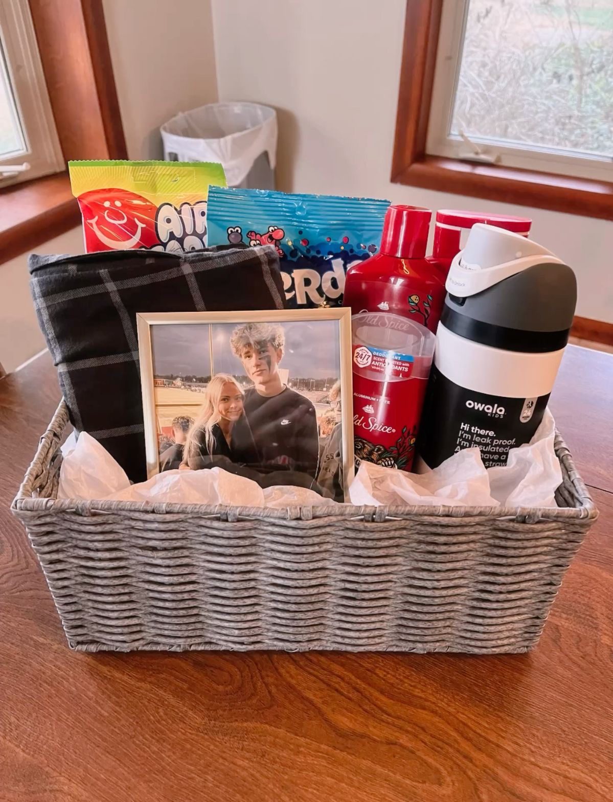 valentines day gift baskets for him IMG 1477 Valentine's Day Gift Baskets for Him