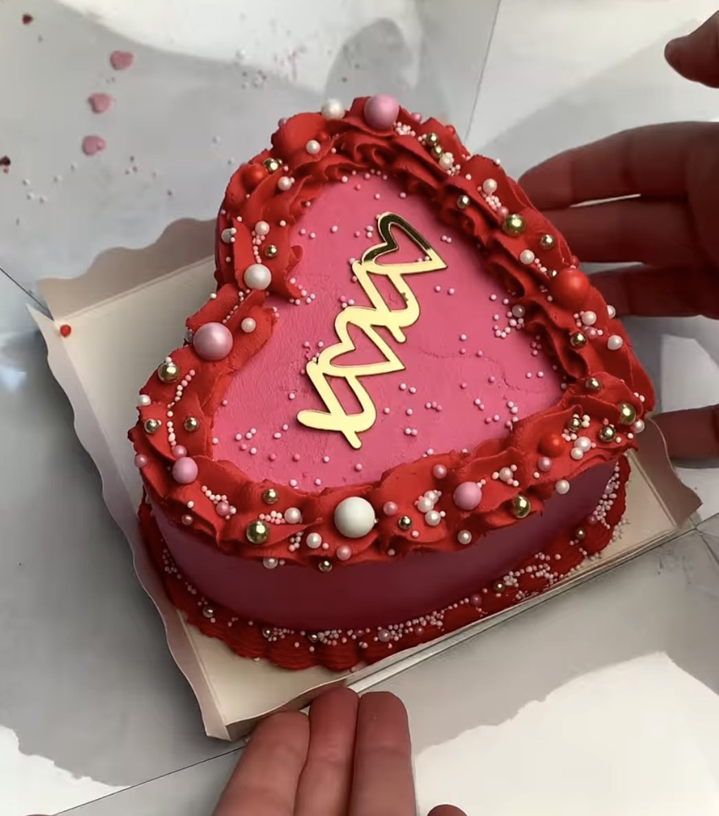 IMG 3659 Valentine's Day Cake