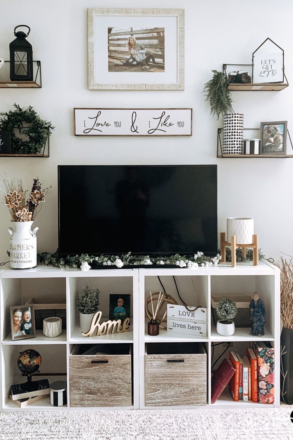 TV STAND DECORIMG 2309 TV Stand Decor Ideas