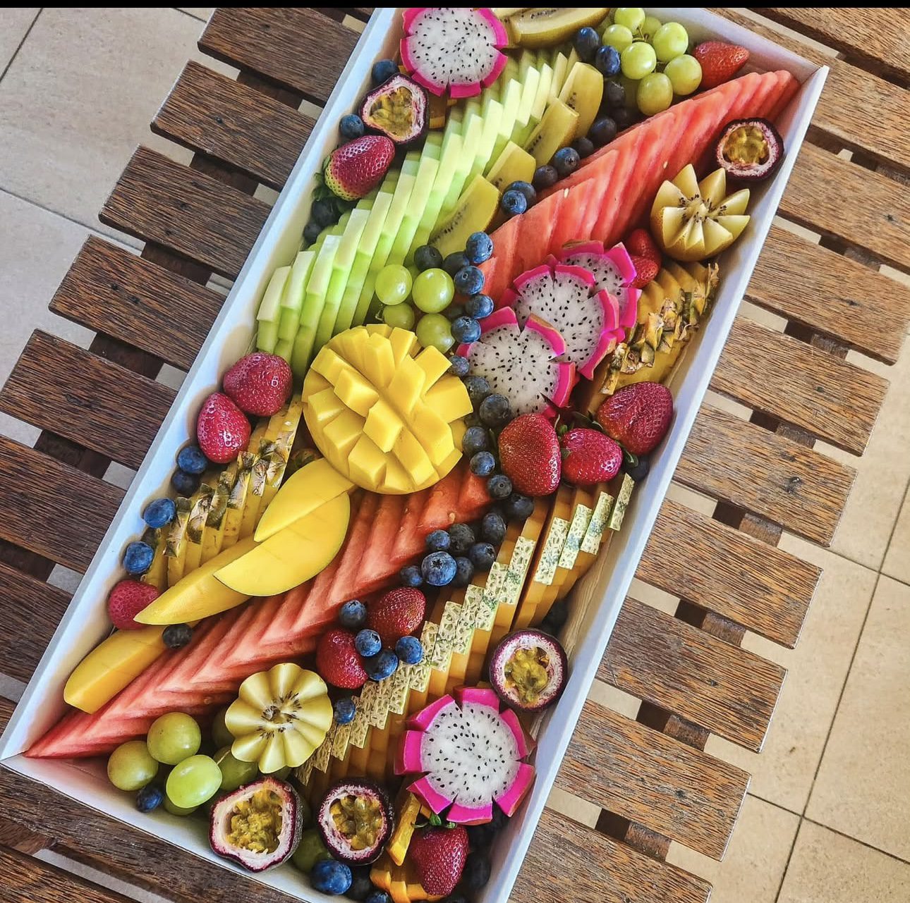 28 Stunning Fruit Platter Ideas for Parties & Entertaining 75 28 Stunning Fruit Platter Ideas for Parties & Entertaining fruit platterIMG 3699 Fruit Platter Ideas