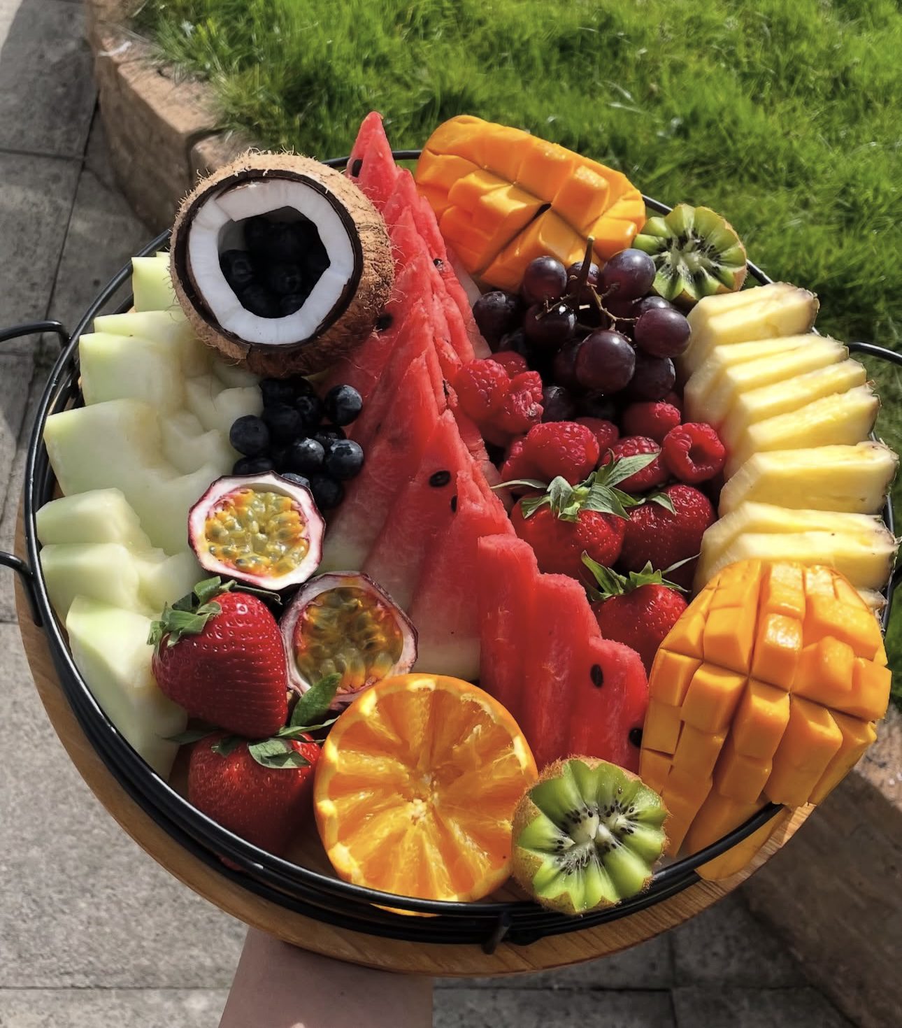 28 Stunning Fruit Platter Ideas for Parties & Entertaining 59 28 Stunning Fruit Platter Ideas for Parties & Entertaining fruit platterIMG 3705 Fruit Platter Ideas