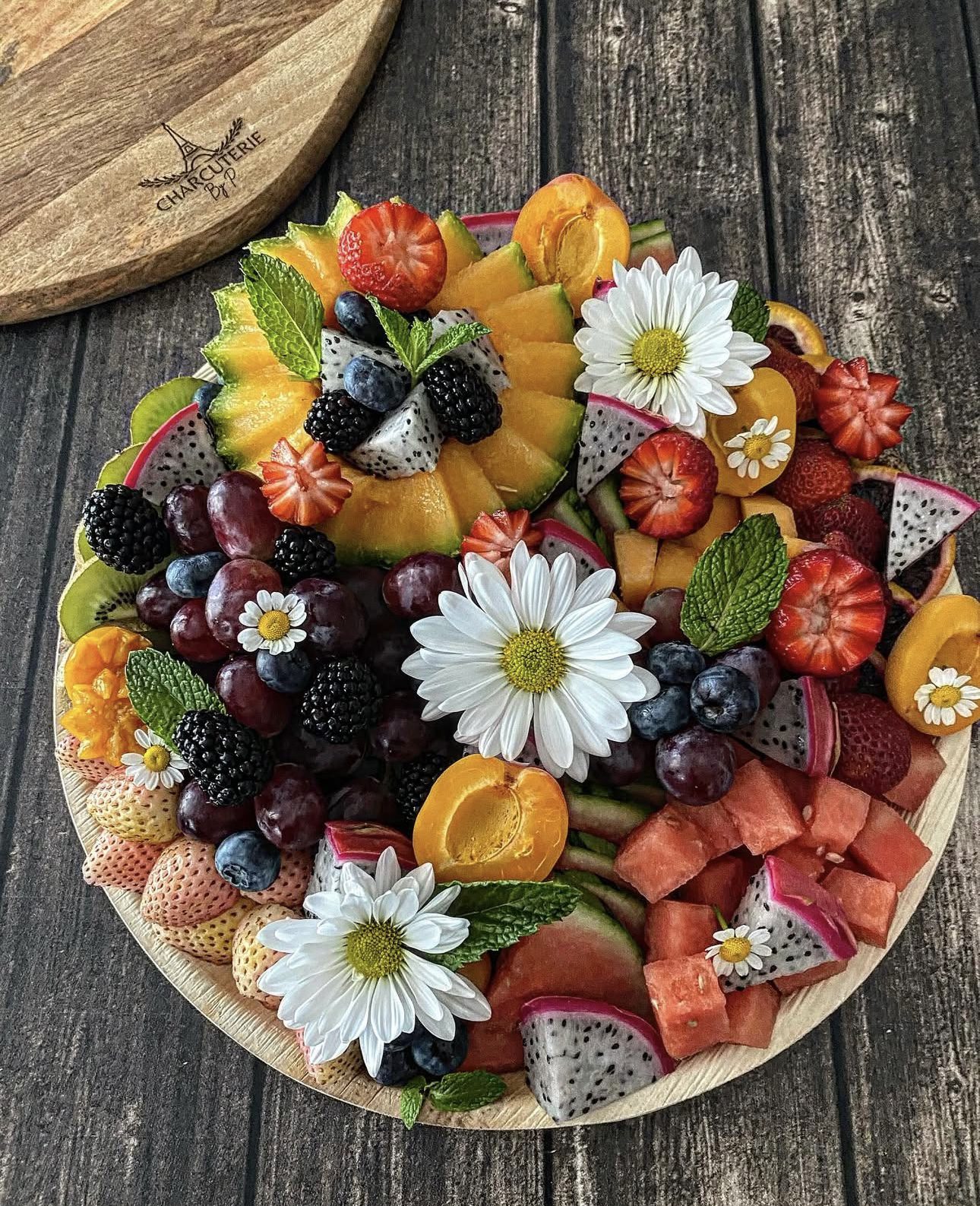 28 Stunning Fruit Platter Ideas for Parties & Entertaining 72 28 Stunning Fruit Platter Ideas for Parties & Entertaining fruit platterIMG 3708 Fruit Platter Ideas