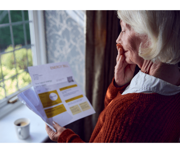 How to Stay Warm and Save Energy During the Cold Winter Months 11 How to Stay Warm and Save Energy During the Cold Winter Months save energyUntitled 1000 x 900 px 1000 x 1500 px 3 Stay Warm and Save Energy During the Cold Winter Months