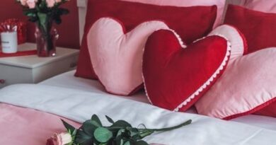 Valentine's Day Bedroom Decor Ideas