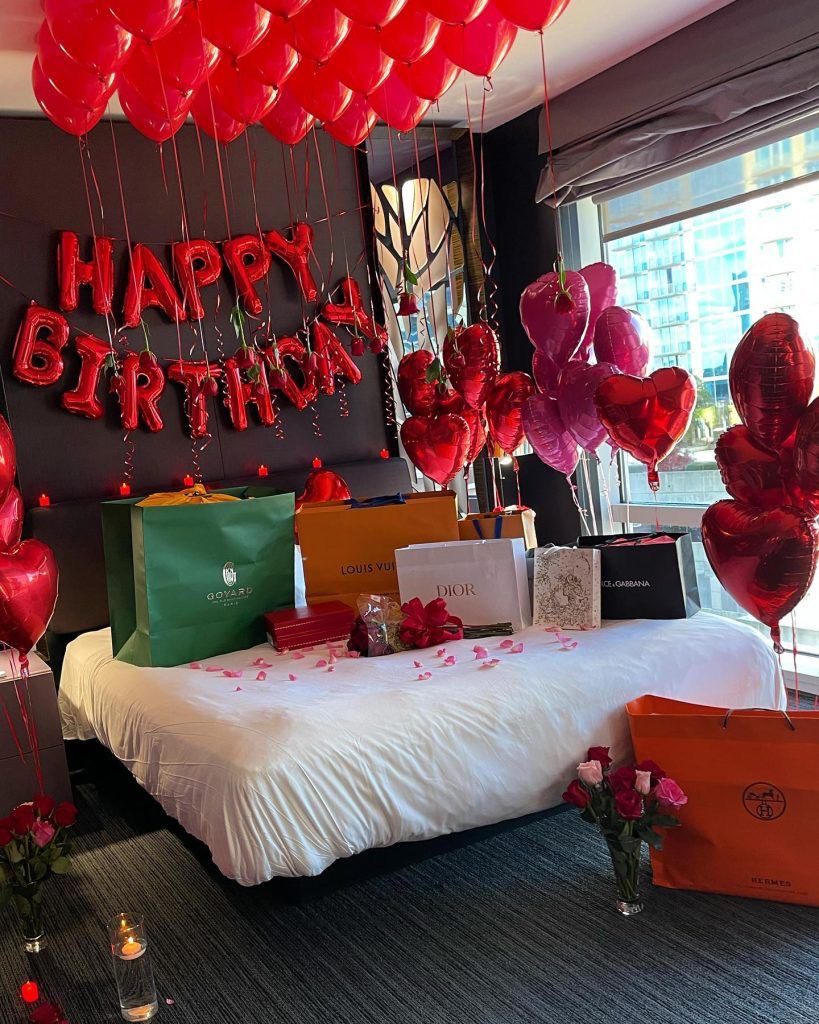 valentines day bedroom decorIMG 2106 Valentine's Day Bedroom Decor