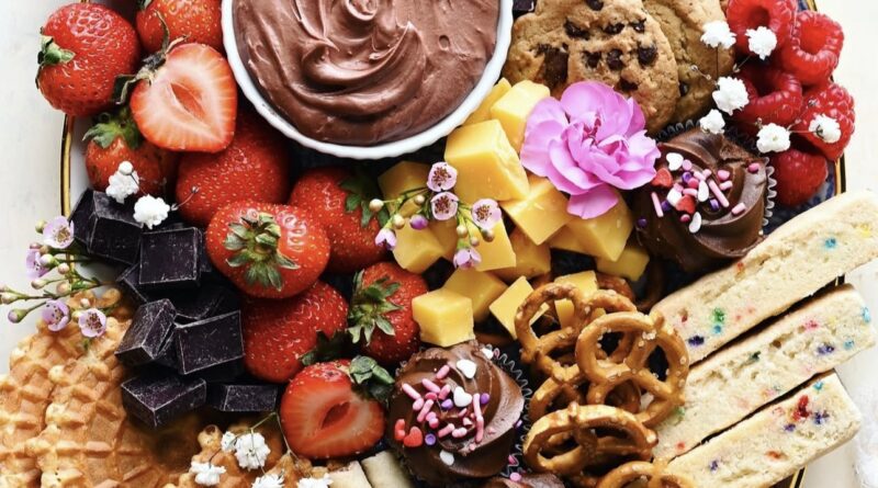 dessert charcuterie boardsIMG 4674