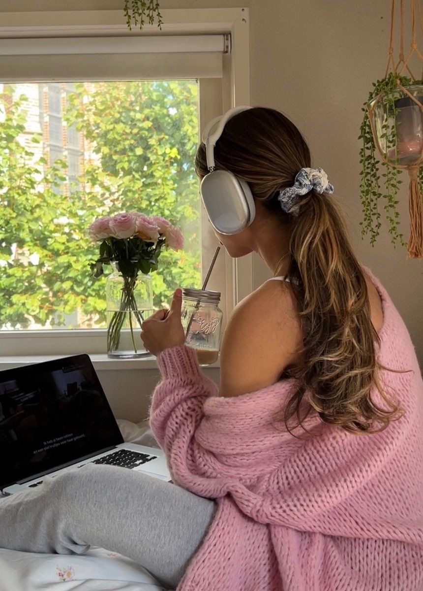 soft feminine womanIMG 5115 Habits of a Soft Feminine Woman