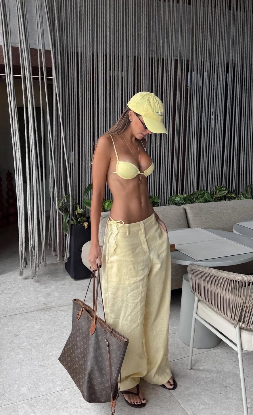 tropical vaction outfit ideasIMG 4848 Tropical Vacation Outfits