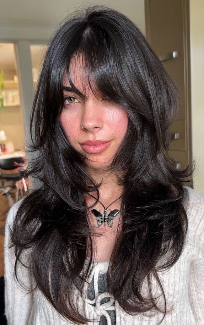wolf cut long dark hair textured layers fringe Haircut Ideas