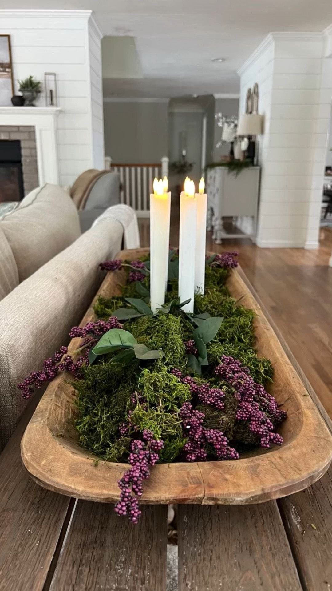 IMG 6470 Dough Bowl Centerpiece Ideas