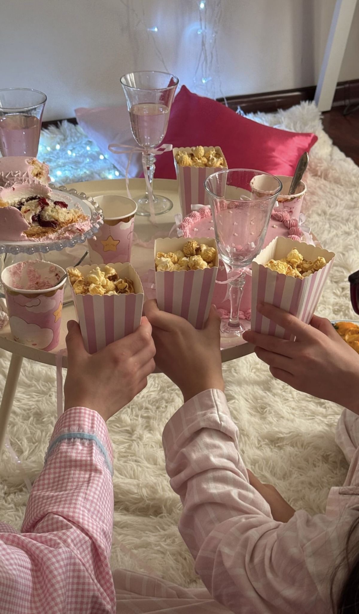 IMG 8207 Girls' Night at Home