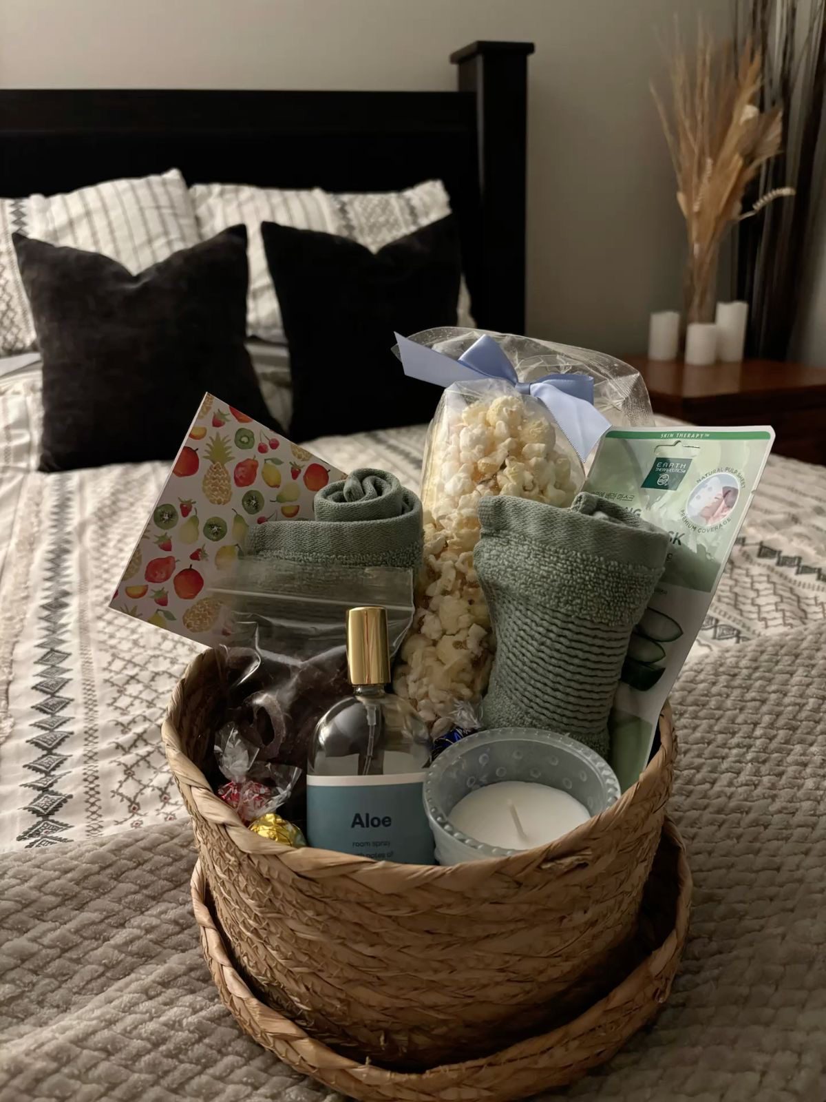 Guest Welcome BasketsIMG 0172 2 Guest Welcome Baskets