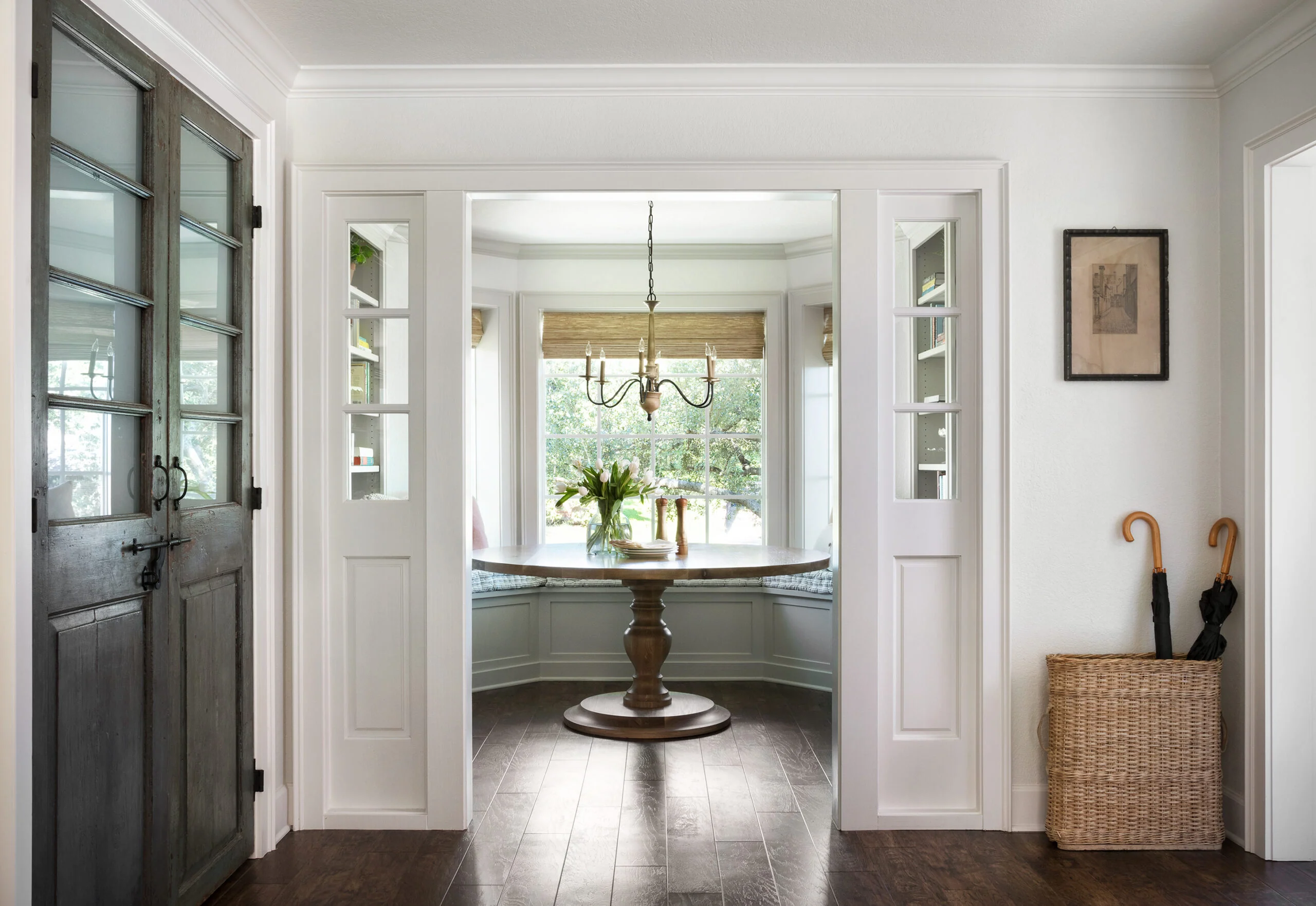 Joanna Gaines Entryway Decorsarticle living room design tips mountain house b3717986 1757 4ddf 925a 543920b650d7 Joanna Gaines Entryway Decors