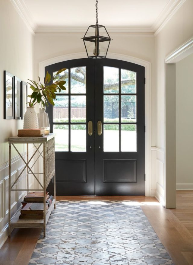 Joanna Gaines Entryway Decorsfixer upper club house entry black doors french country Joanna Gaines Entryway Decors