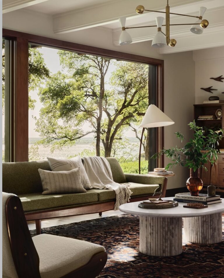 30 Stunning Joanna Gaines Living Room Designs You'll Love