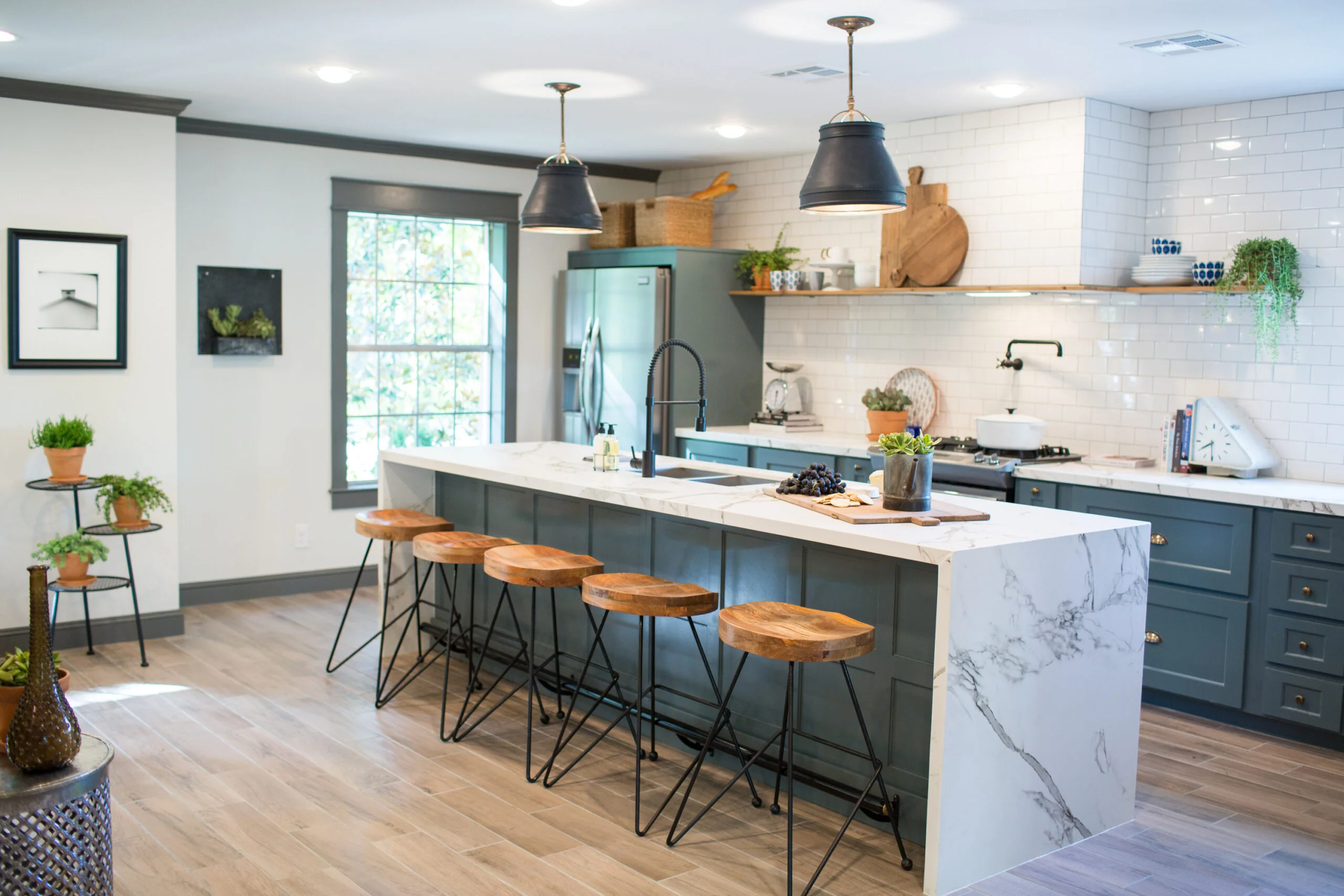 article the school house e5d3005e 495c 403e ab8b 35944be24538 Kitchens by Joanna Gaines