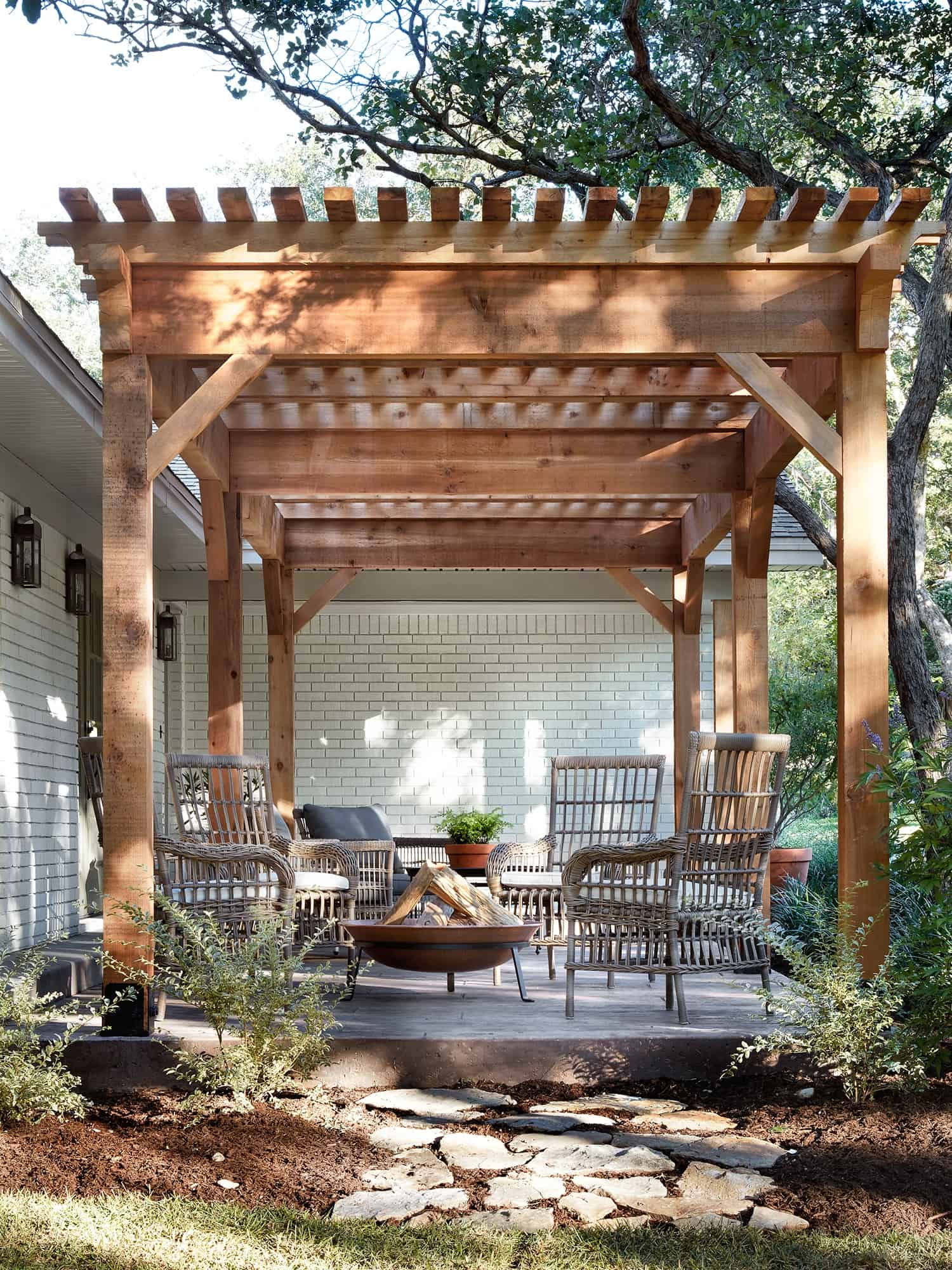 image64 Joanna Gaines Backyard Ideas
