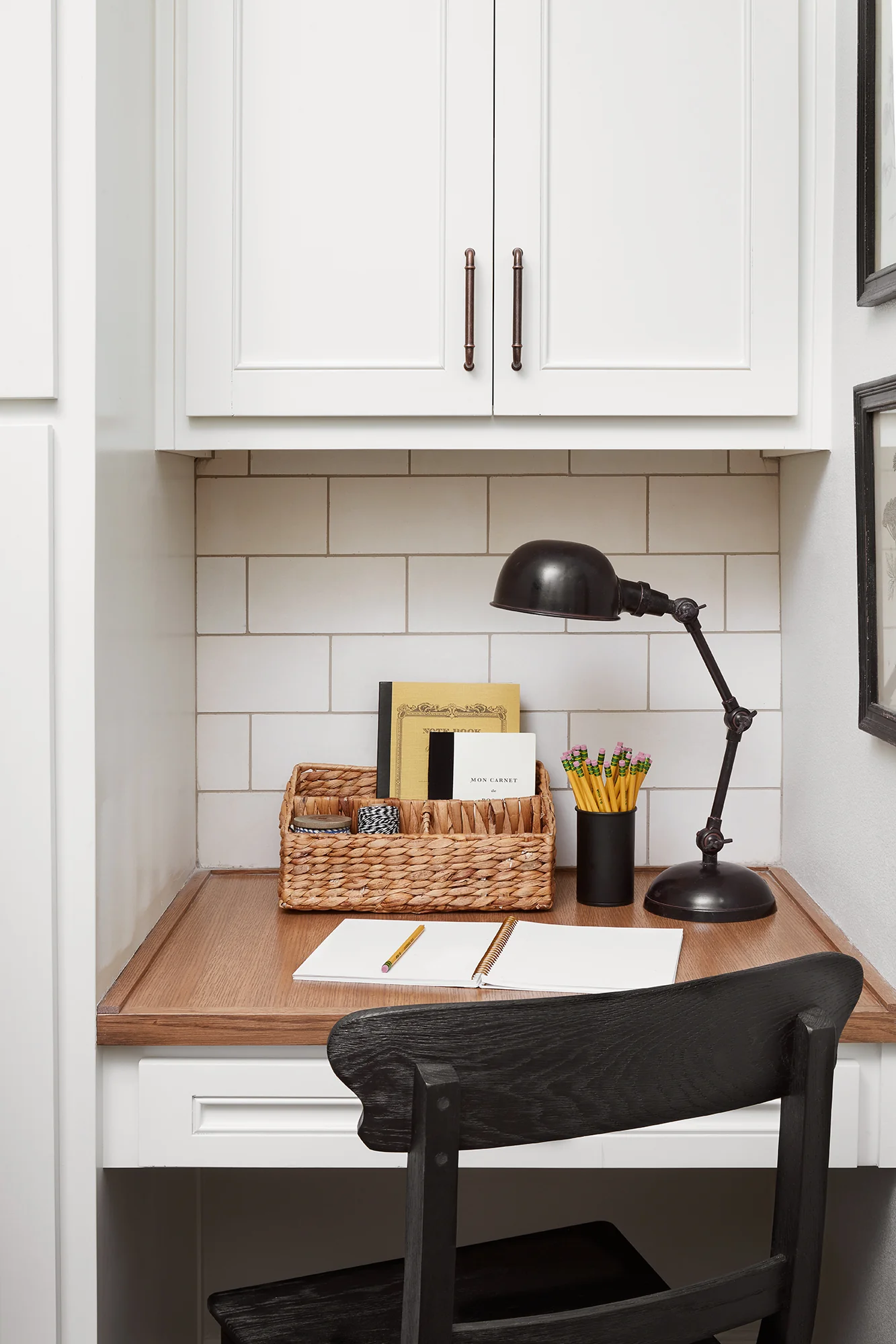 joana gaines home officearticle design tips lot options house 4e8df175 ba55 46f7 bb36 02e54877e655 Joanna Gaines Home Office Decors