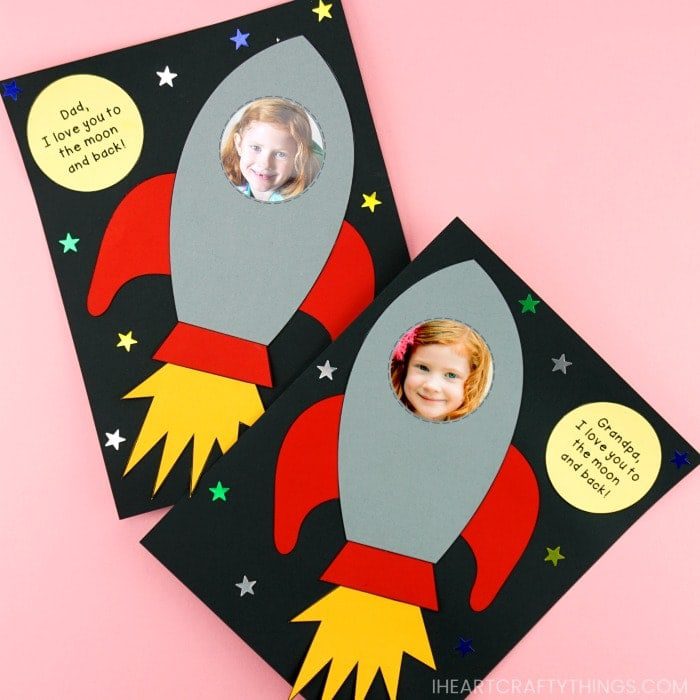 rocket ship fathers day craft 2 Father's Day Crafts for Kids