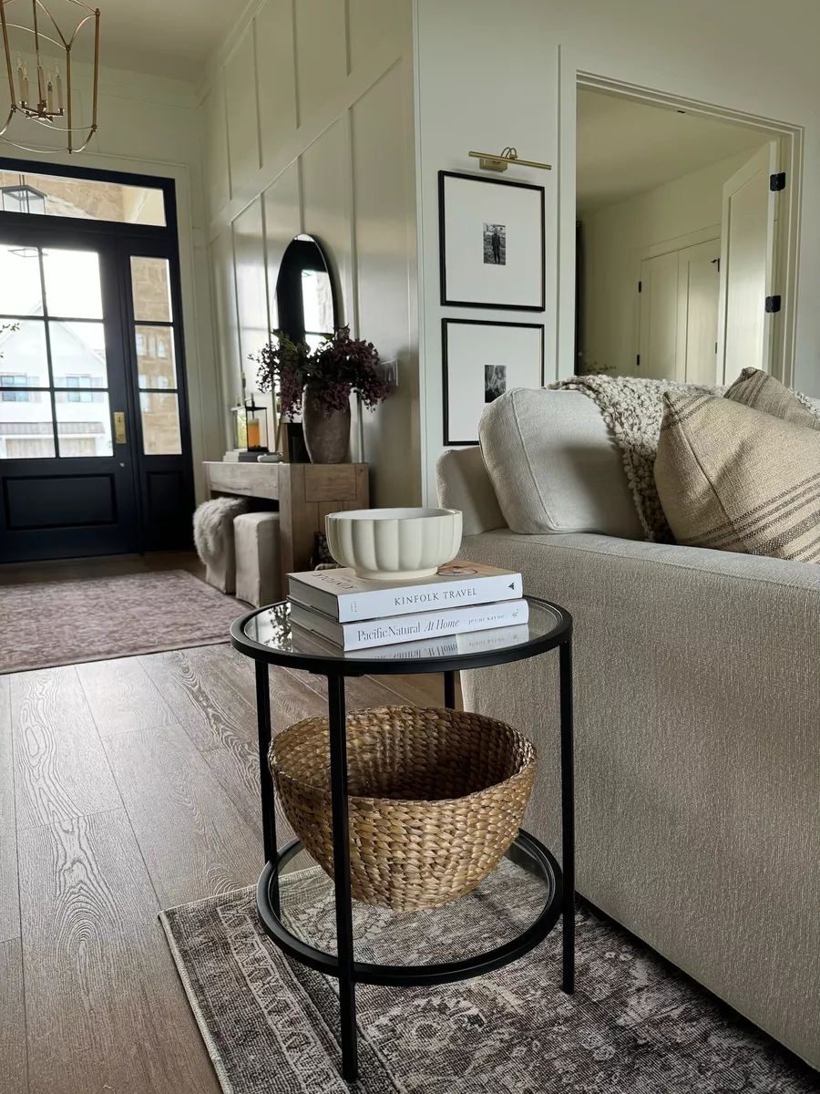 side table decor ideasIMG 9456 Side Table Decor Ideas