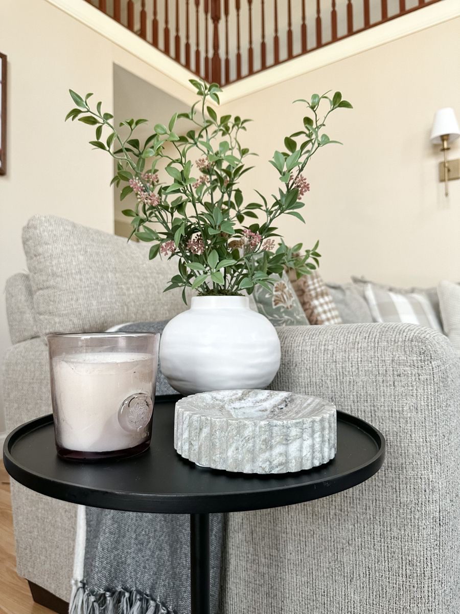 side table decor ideasIMG 9460 Side Table Decor Ideas