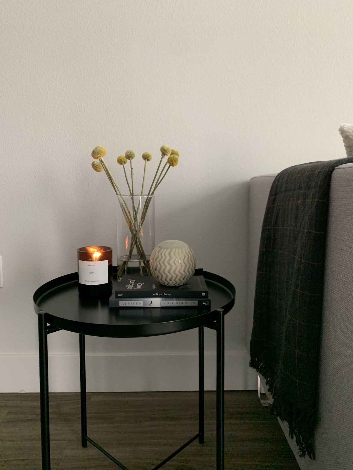 side table decor ideasIMG 9466 Side Table Decor Ideas