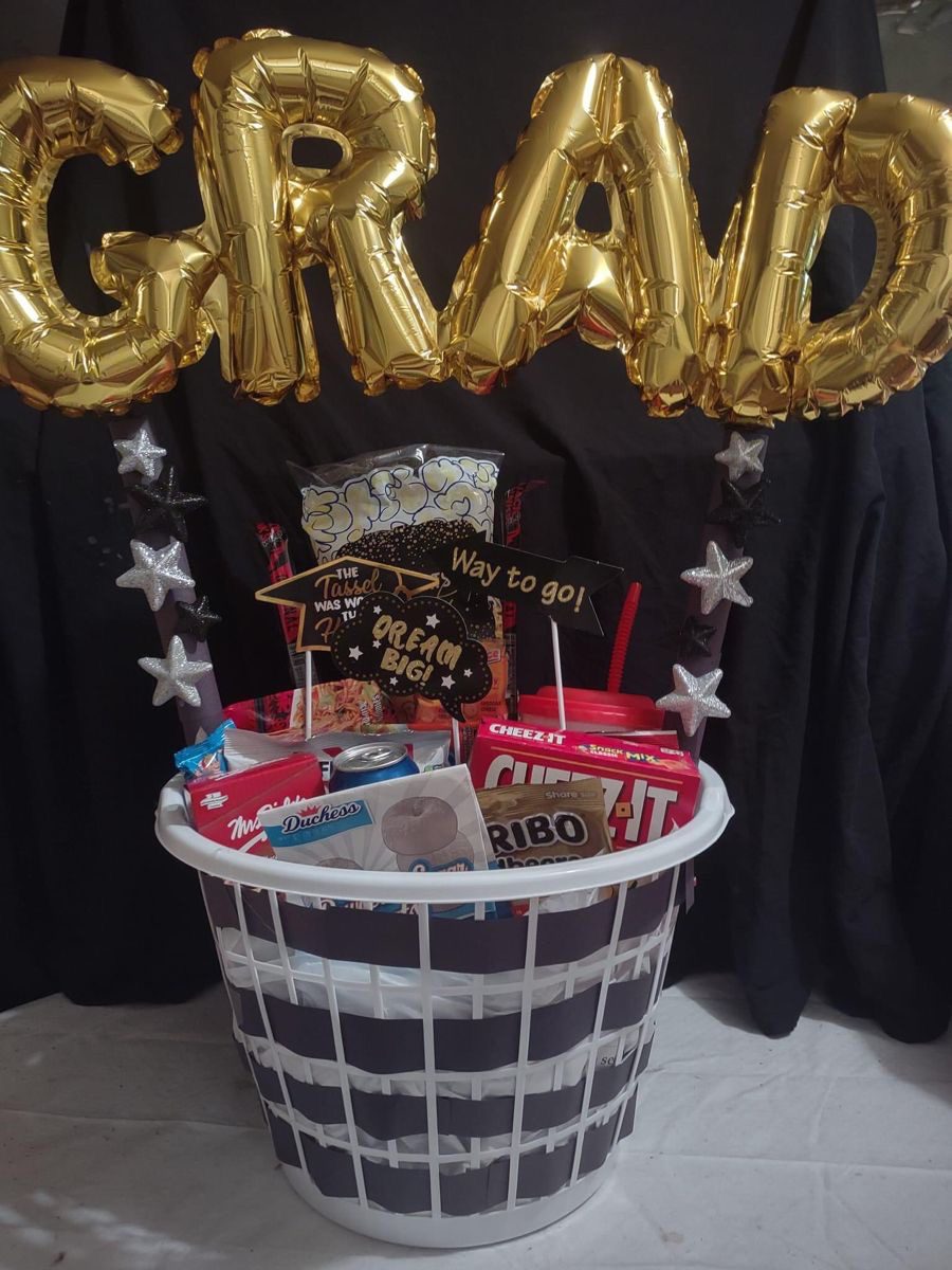 Graduation Gift BasketsIMG 0674 Graduation Gift Baskets