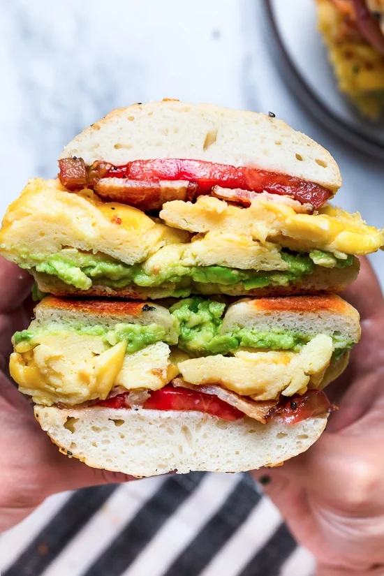 BAGEL BREAKFAST SANDWICH 10 Healthy Breakfast Sandwiches