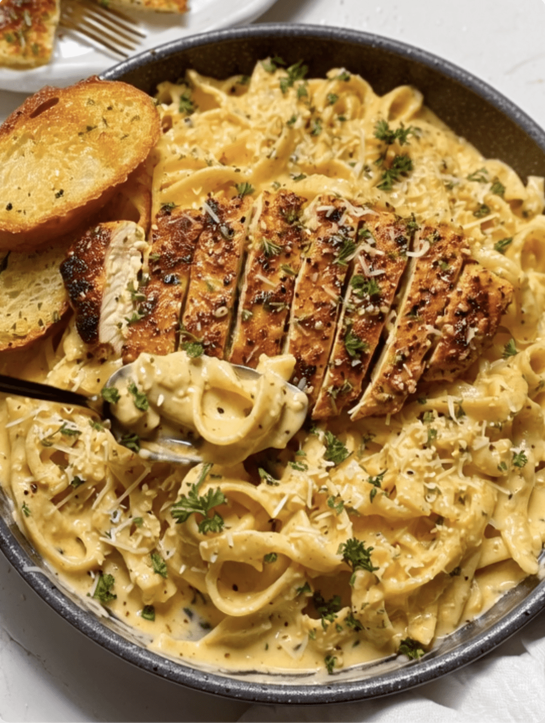 Creamy Garlic Parmesan Chicken PastaScreenshot 2026 05 04 at 19.23.20 creamy garlic parmesan Chicken pasta
