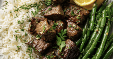 Garlic Steak Bites and Rice