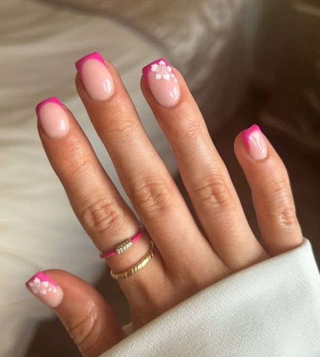 summer nail ideasPink french short nails