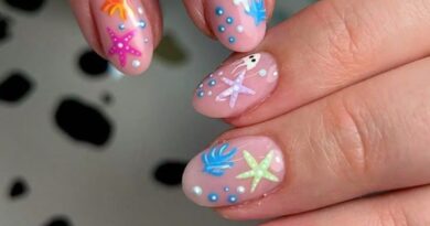 35 Stunning Short Summer Nail Ideas You’ll Love