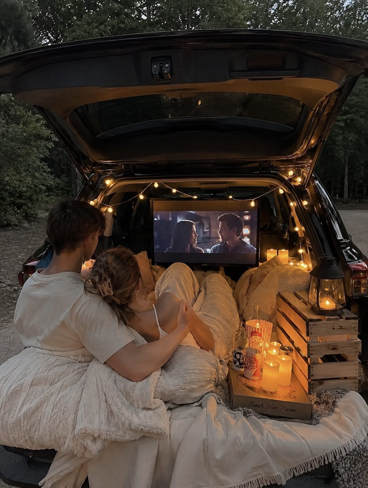 24 Car Date Ideas That Cost Little but Feel Special 54 24 Car Date Ideas That Cost Little but Feel Special Car Date Ideas21 Car Date Ideas